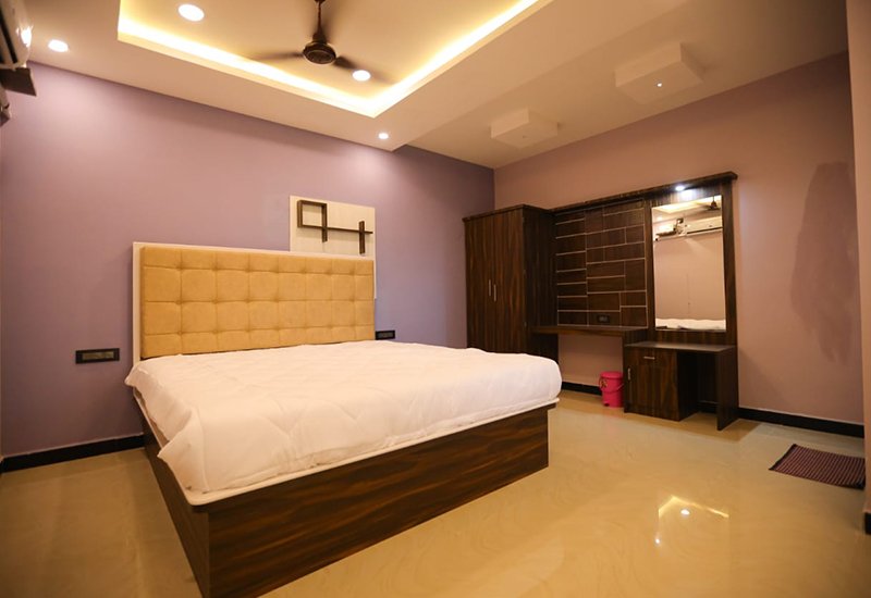 best hotel rooms in pollachi